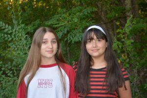 TIENEN 12 AÑOS, TOCAN JUNTAS HACE 3: PRESENTAMOS AL DÚO LIRA, DE MOLINARI